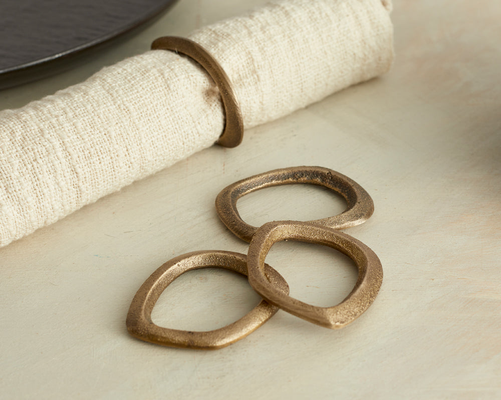 Moss Brass Napkin Rings - Set of 4-2